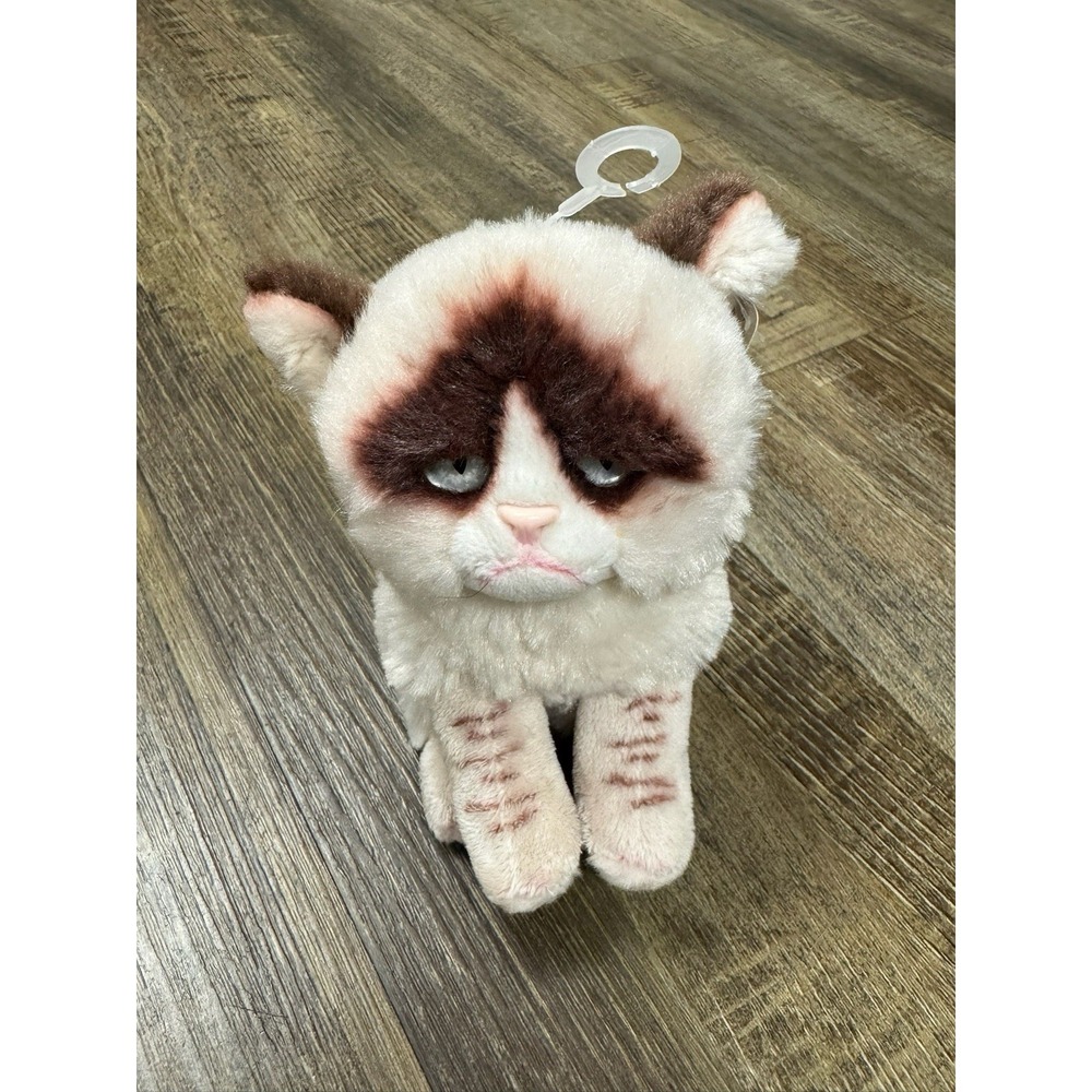 Gund Grumpy Cat Plush 9" New with Tags Stuffed Animal Plush Realistic Cartoon
